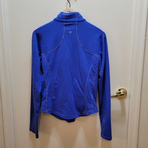 Lululemon Define sweater - Picture 2 of 7